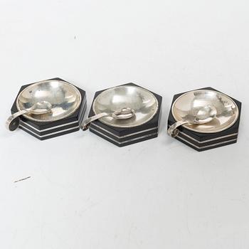 Saltkar, 3 st, silver och bakelit, GAB, Stockholm 1935-36.