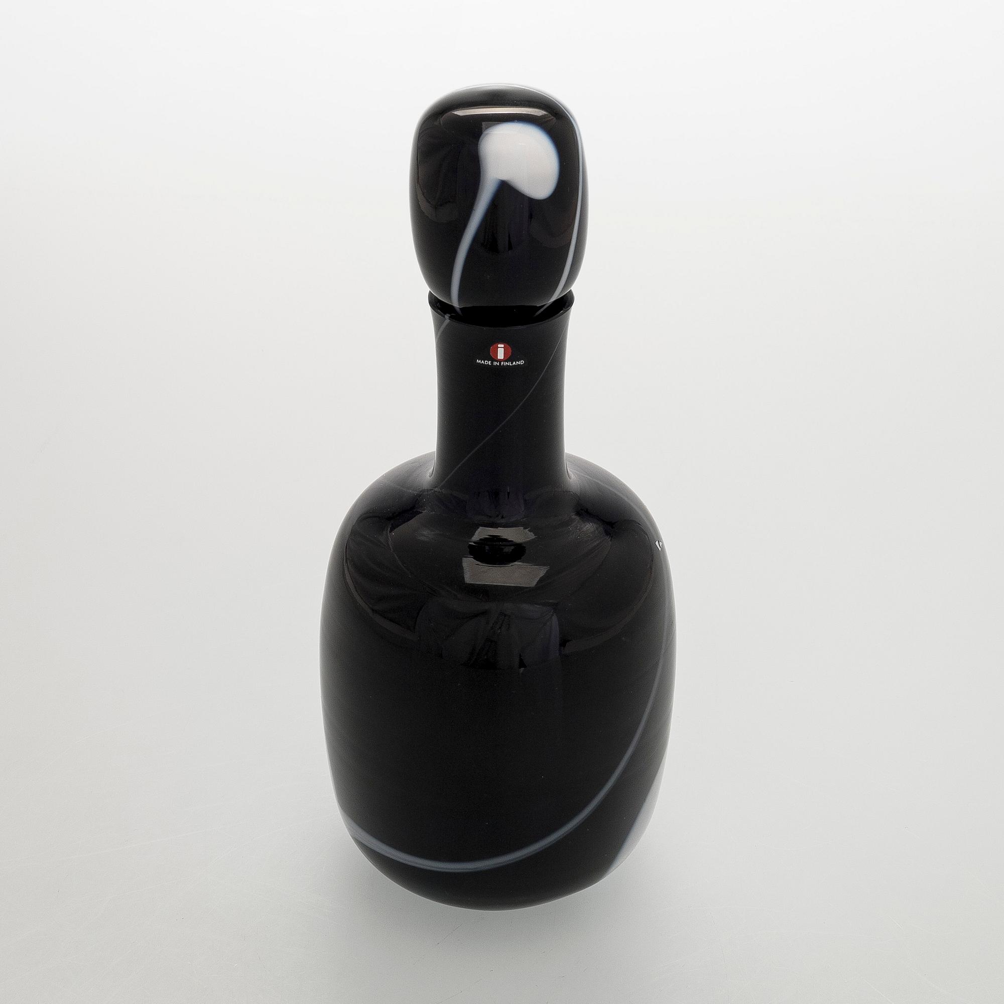 Timo Sarpaneva, a 'Blues' glass carafe, signed Timo Sarpaneva 5/1986.