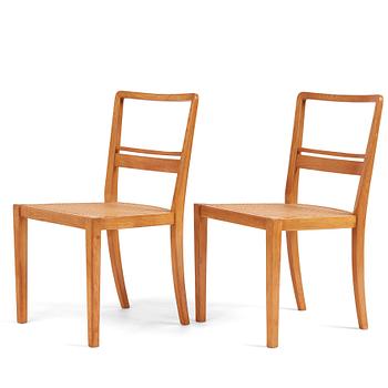 273. Erik Chambert, a pair of Swedish Modern chairs, "Paris 1937", Chamberts Möbelfabrik, Norrköping 1930s.