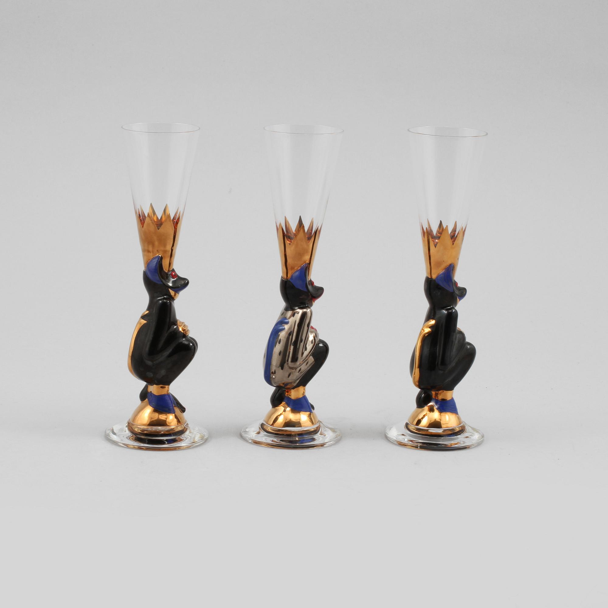 SNAPSGLAS, 3 st, "Nobel", Gunnar Cyrén, Orrefors, formgivna 1996.