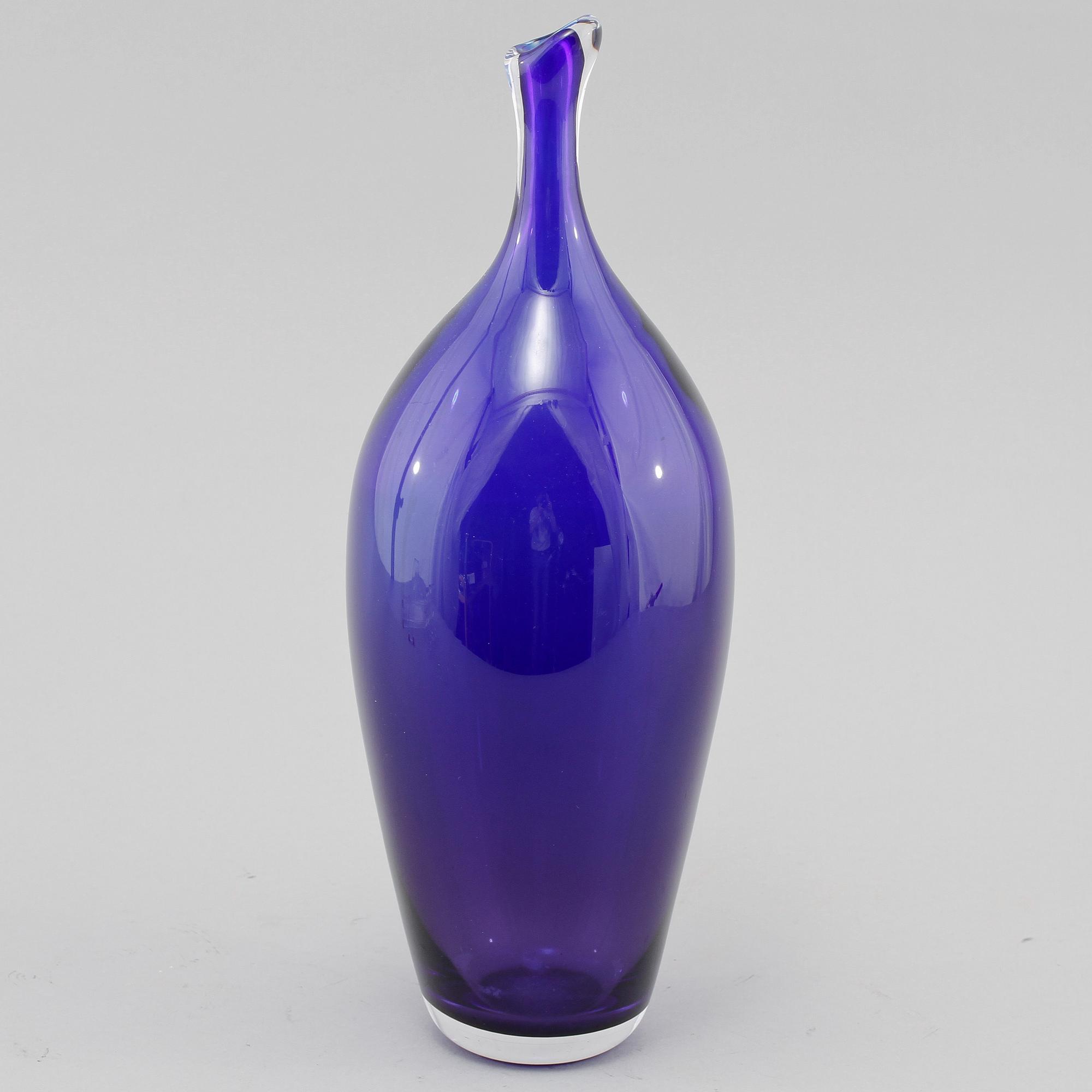 VAS, glas, otydl signering, Kosta, 1900-talets andra hälft.