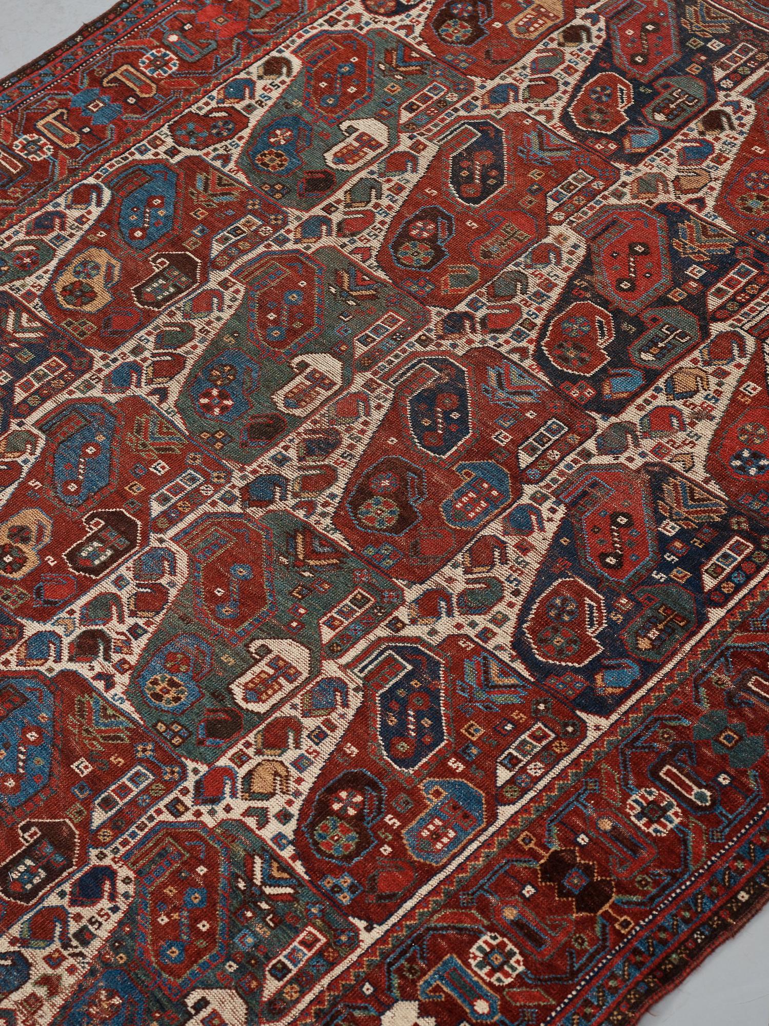 A RUG, antique/semi-antique Qashqai, "Mother-and-Child", ca 184,5 x 149 cm.