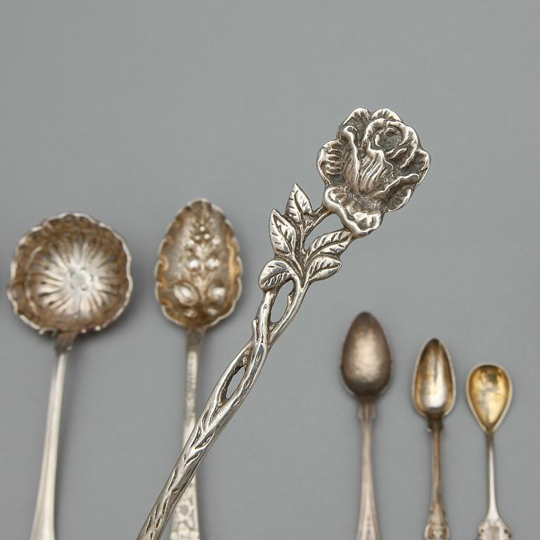 PARTI SILVER, ca 60 delar. Bestick. Bl a CG Hallberg 1952. Tot ca 1800 g.