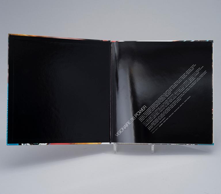 BOK, Visionaire 36 Power. 2001.