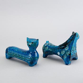 Three pottery Raymor Bitossi, Aldo Londi Rimini Blue figurines.