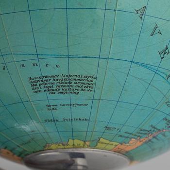 A 20th century globe, Columbus Duo Jordglob.