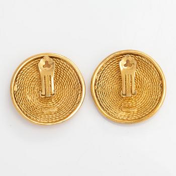 Dior, a necklace and a pair o earrings, both gold coloured metal. Marked  Chr. Dior and Chr. Dior Germany. 1980s.