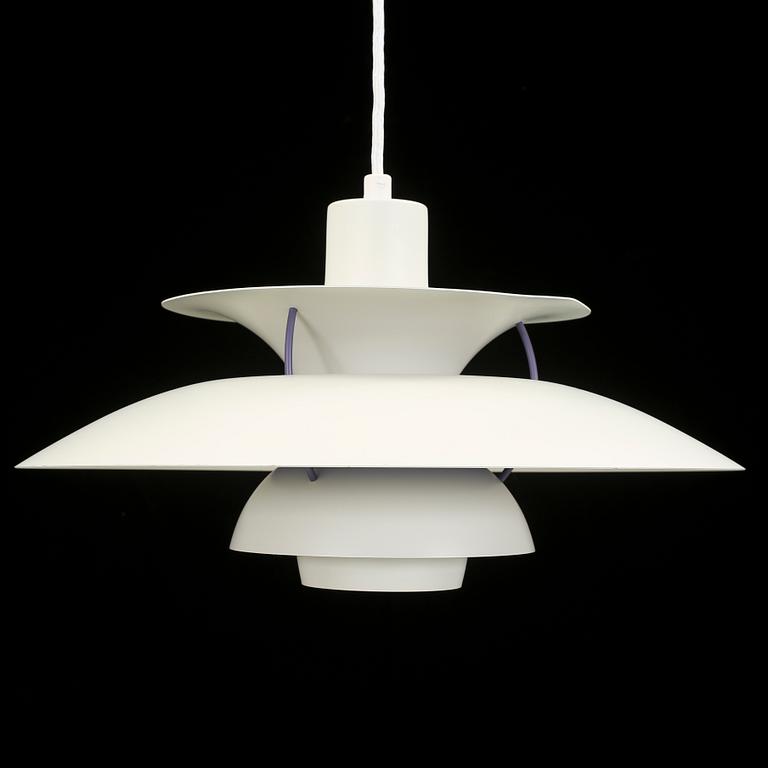 TAKLAMPA, PH-5, Poul Henningsen för Louis Poulsen, Danmark, 1900-talets andra hälft, höjd ca 30 cm.