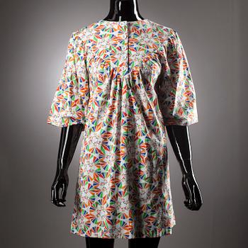 KLÄNNING, Ivana Helsinki.