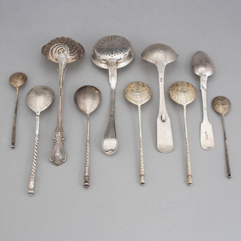 SILVERSKEDAR, 10 st, bl a Ryssland, 1800/1900-tal, tot vikt ca 391 gram.