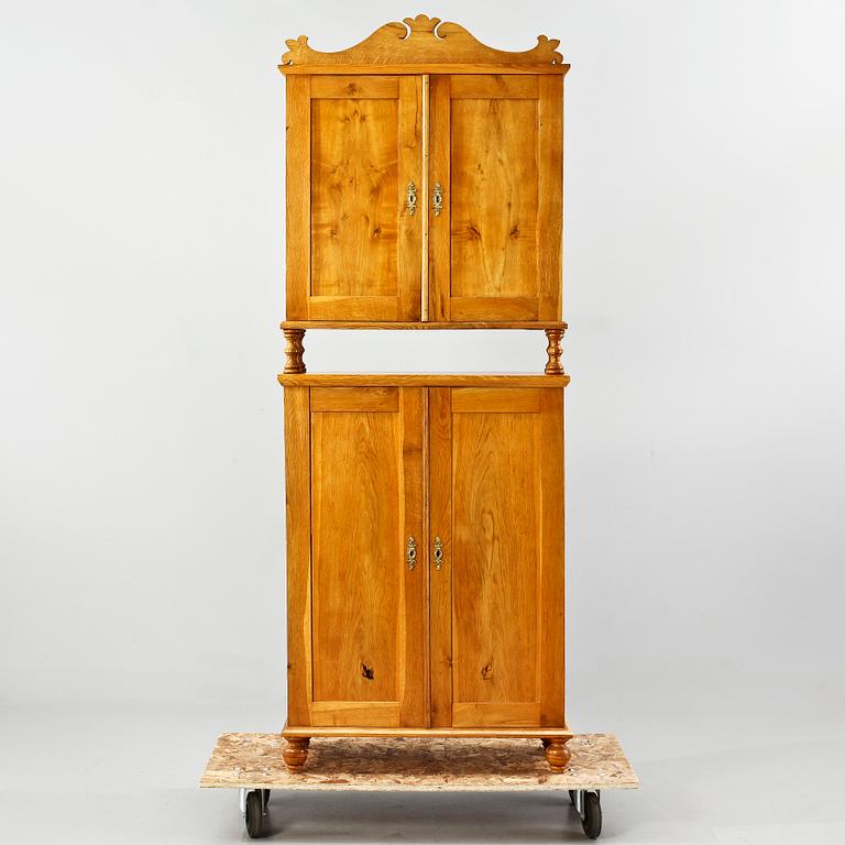 SKÅP, 1800/1900-tal.