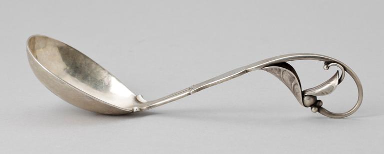 SERVERINGSSKED, silver, Georg Jensen, design nr 141, Köpenhamn, 1910-tal, 67g.