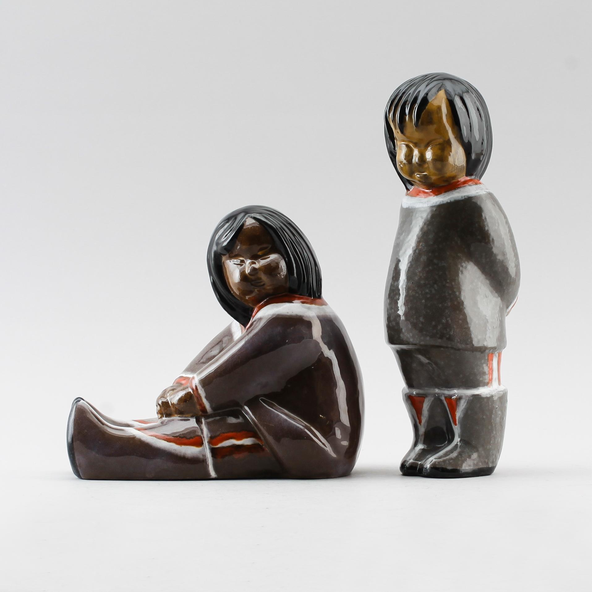 FIGURER, 2 st, keramik, "Eskimå", Vicke Lindstrand, Upsala-Ekeby.