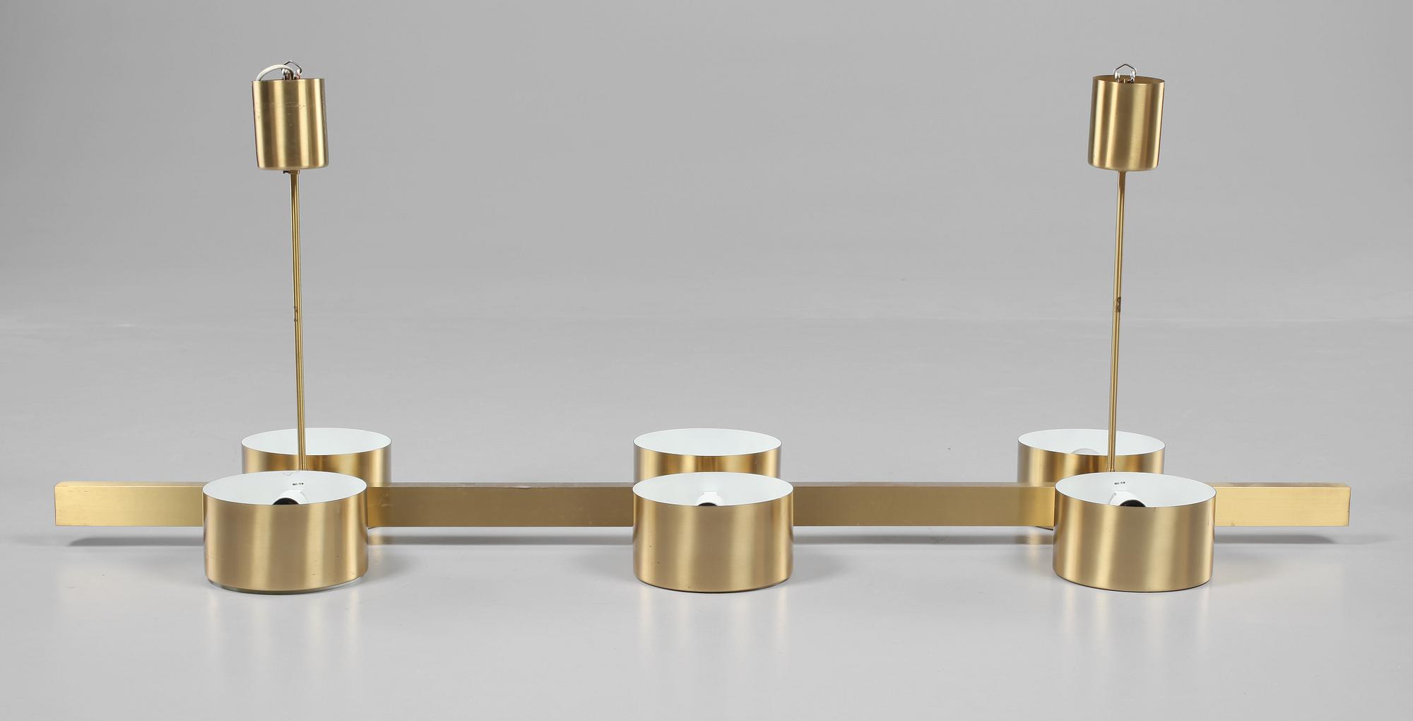 TAKLAMPA, Hans-Agne Jakobsson, Markaryd, 1900-talets fjärde kvartal. Höjd 58 cm.