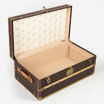 Louis Vuitton, cabin trunk, "Malle Cabine", circa year 2000.