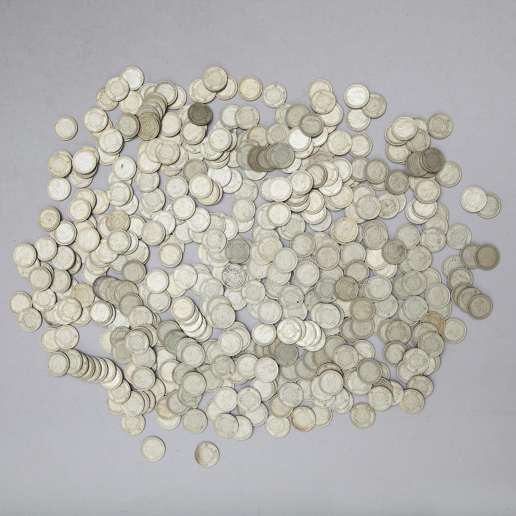 MYNT, enkronor, Gustaf V, 1946. Vikt ca 3400 gram.