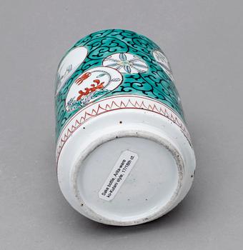 SAKEFLASKA, porslin, Japan, 1900-tal.