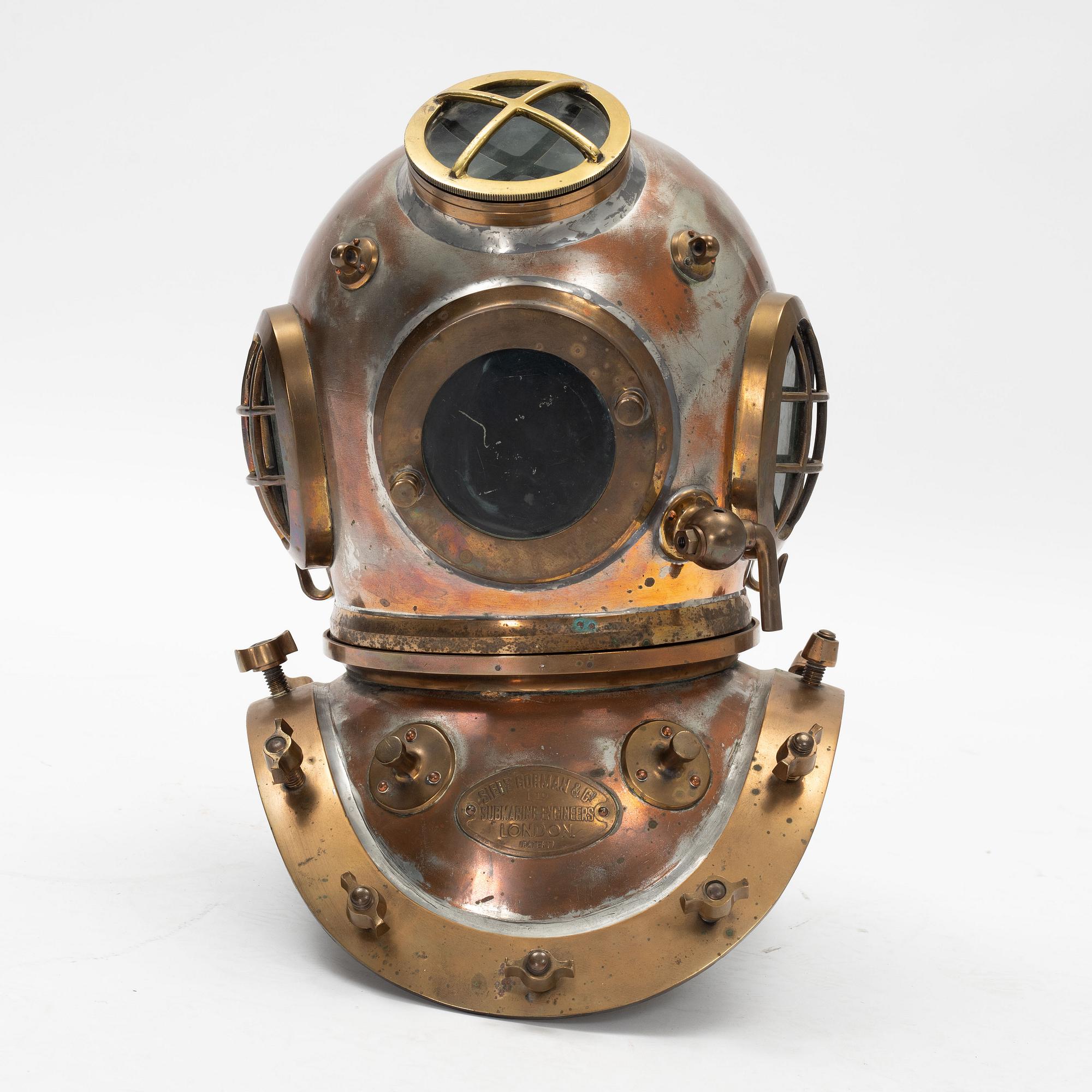 A 12-bolt diving helmet, Siebe Gorman, London, No 15013.