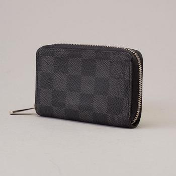 COIN PURSE, "ZIPPY COIN PURSE VERTICAL" Louis Vuitton.