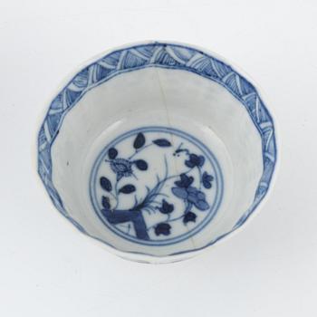 Nine blue and white Kangxi-style porcelain cups with saucers, China, late Qing dynasty.