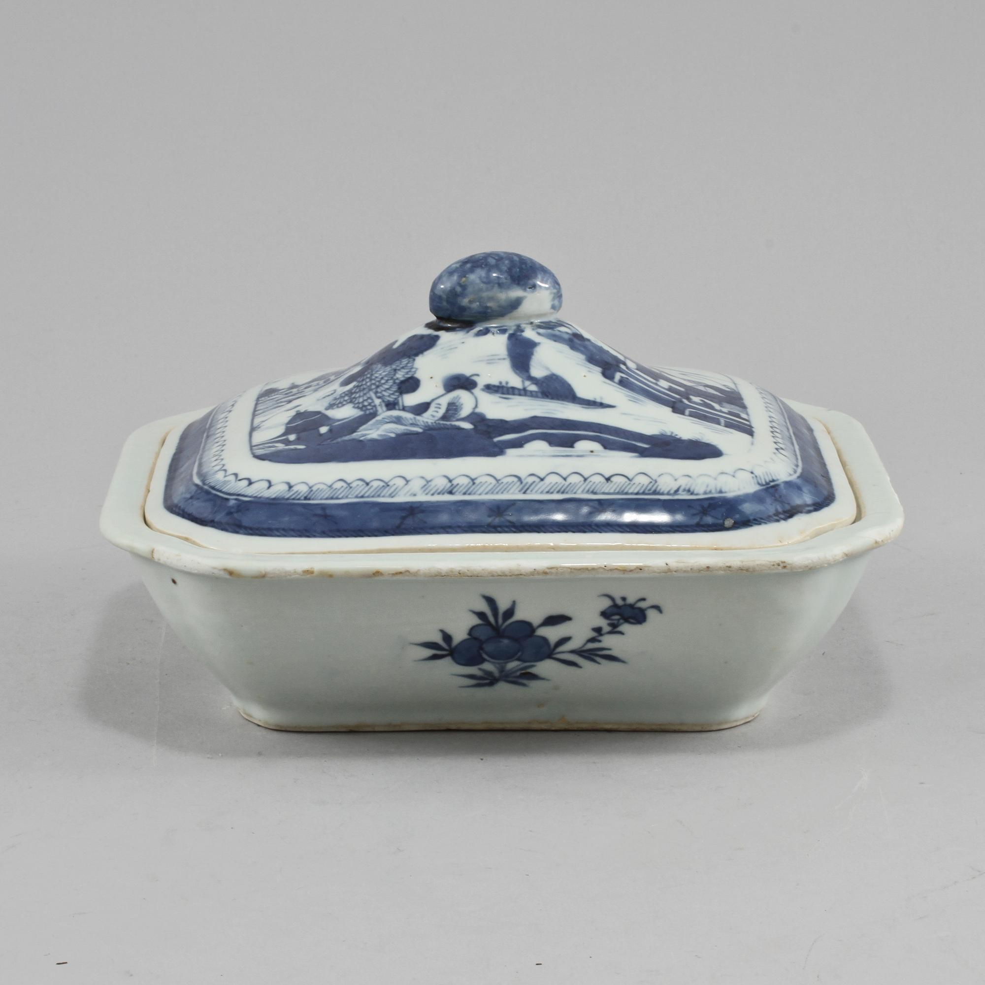 LOCKKAROTT, porslin, Kina, 1800-tal.