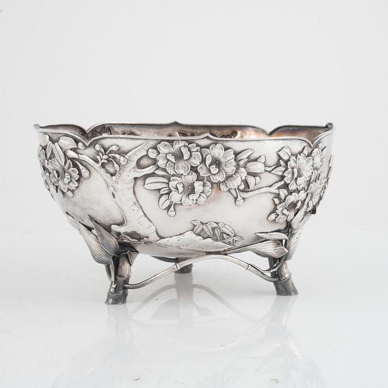 A sterling silver bowl, Arthur & Bond, Yokohama, Japan, c. 1889-1923.