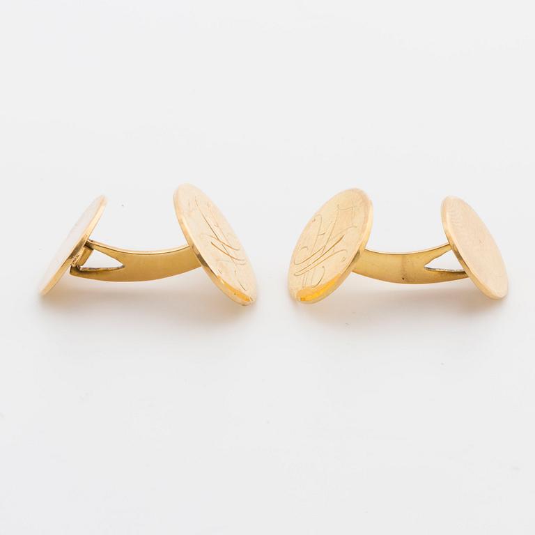 Cufflinks, 1 pair, 18K gold, engraved.