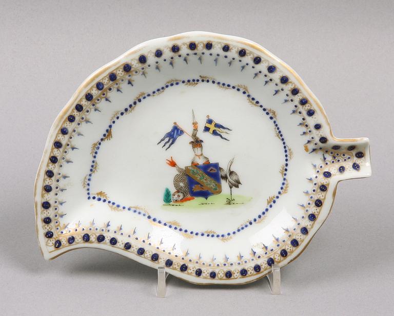 FAT, porslin, omkring 1900.