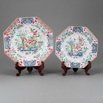 FAT, samt TALLRIK, porslin, Kina, 1700-tal.