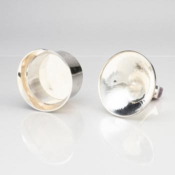 Martin Öhman, burk med lock, sterling silver och ametist, Halmstad 1980.