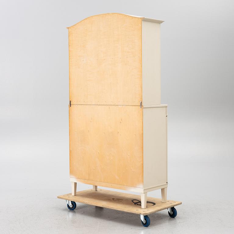 Carl Malmsten, cabinet, “Herrgården”, Svenska Möbelfabrikerna Bodafors, 1961.