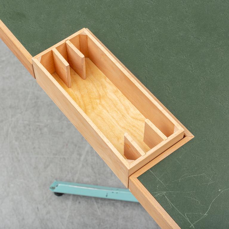 UGLYCUTE, table, Woodstockholm.