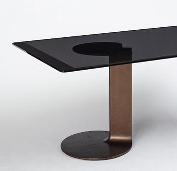 Tobia Scarpa, & Afra Scarpa, a dining table for Poggi, Italy 1970's.