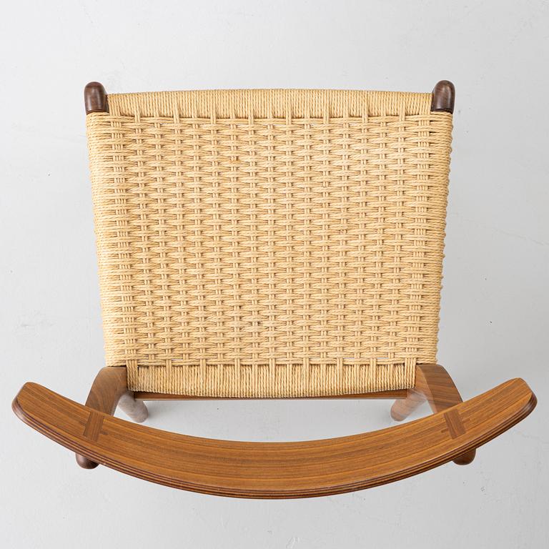 Hans J. Wegner, Six "Spisestolen" chairs/CH23, Carl Hansen & Søn, Denmark, contemporary production.