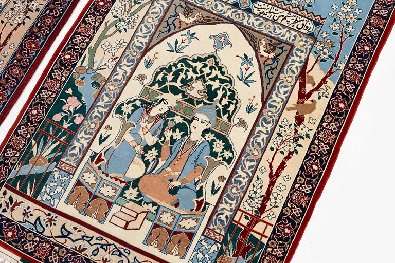 Mattor, ett par, figurala, Isfahan, centrala Persien, signerade (Mohammad) Seirafian, ca 120 x 77 resp 114 x 74 cm.