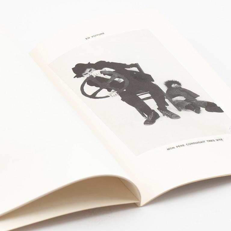 Christian Boltanski, 2 st Artists books, en signerad samt en daterad 1974.