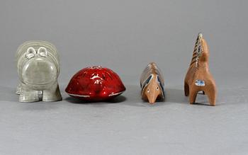 FIGURINER, 4 st, stengods, bl a "Lilla Zoo", design Lisa Larson, Gustavsberg.