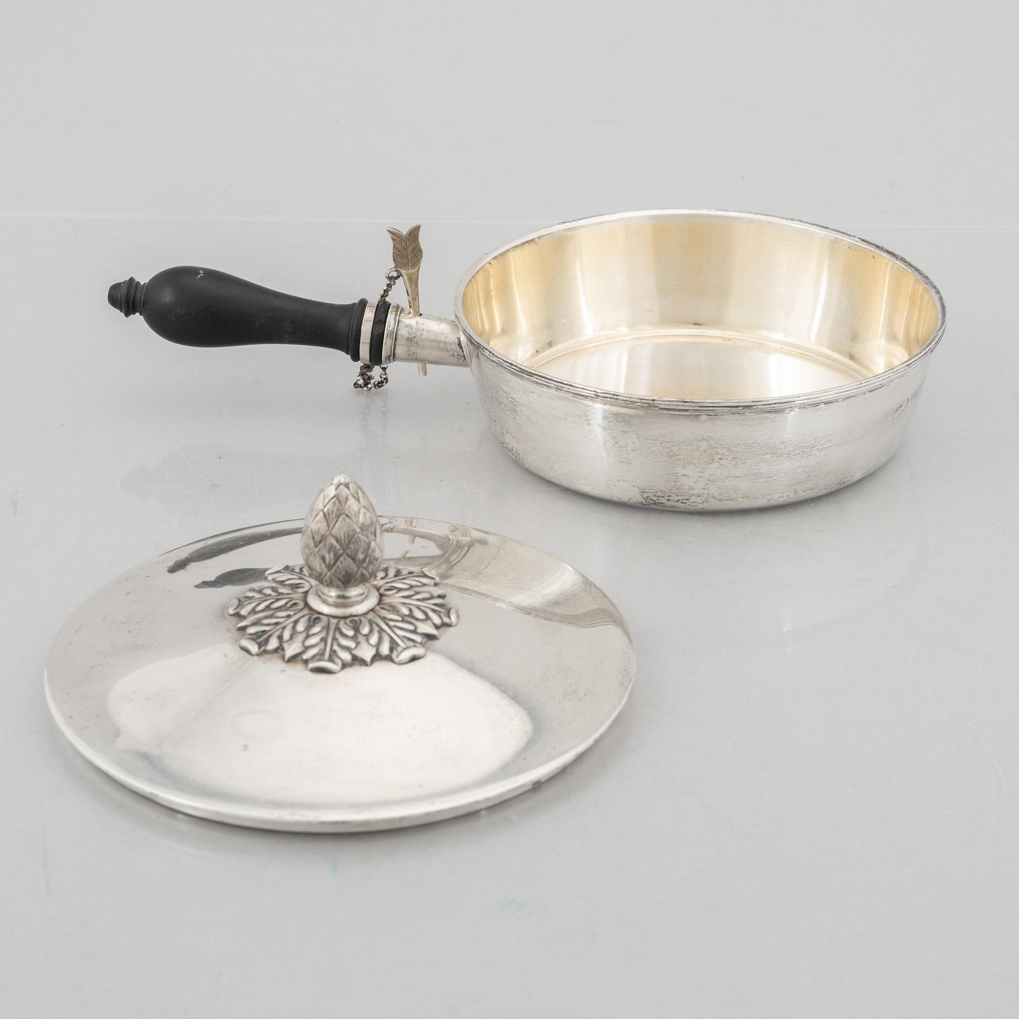 Bernt Erlandsson, karott med lock, silver, Kristianstad 1910.