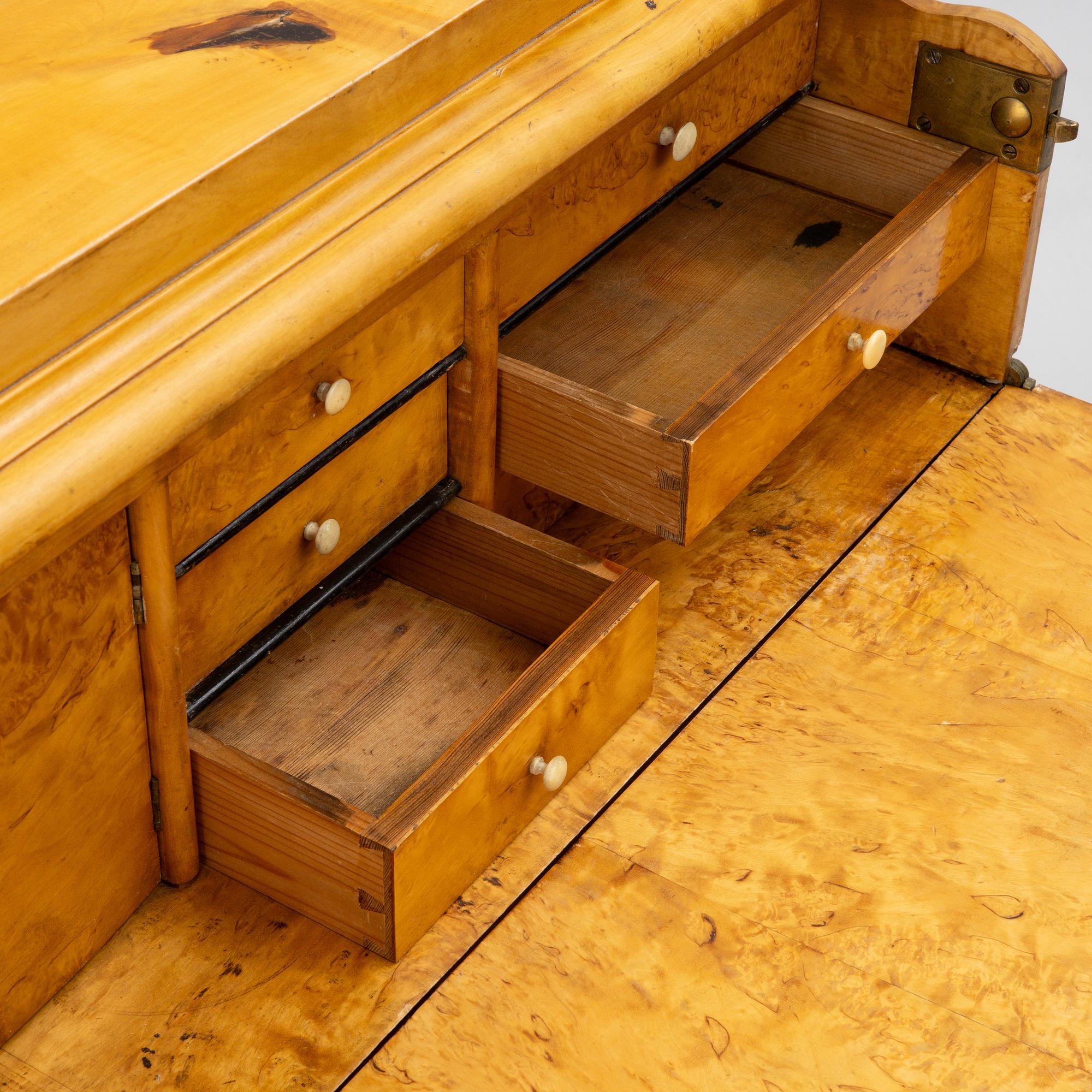 Writing desk, first half of the 19th century.