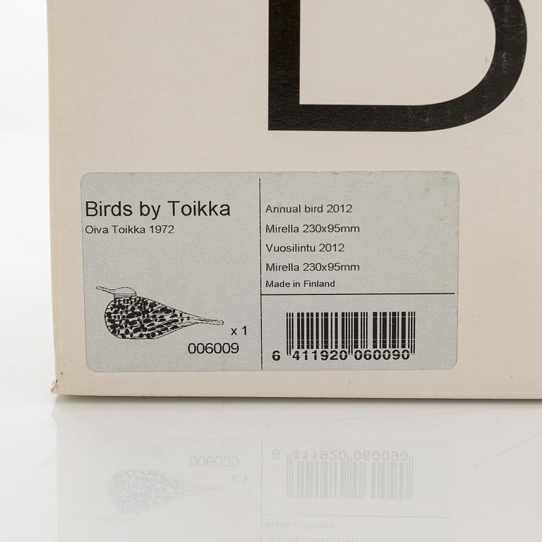 Oiva Toikka, annual glass bird, signed O. Toikka Nuutajärvi 2012.