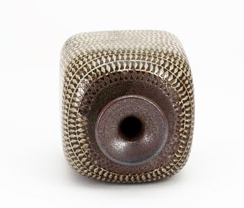 A Stig Lindberg stoneware vase, Gustavsberg studio 1967.