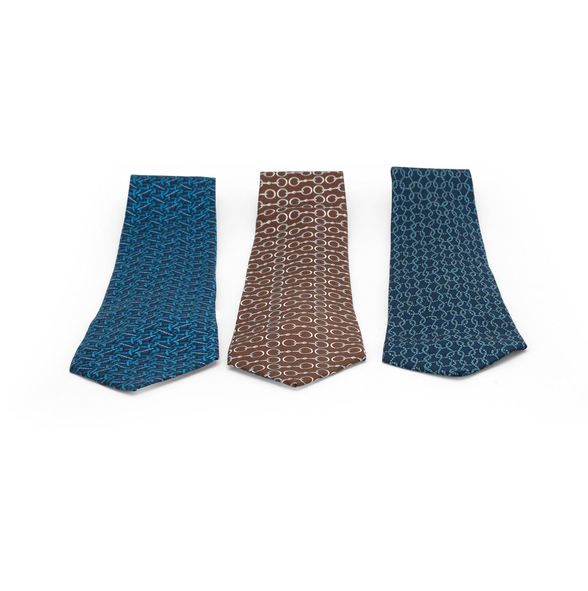 HERMÈS, three silk ties.