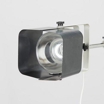 Yrjö Kukkapuro, lattiavalaisin, malli 100 G, Haimi, 1960-luku.