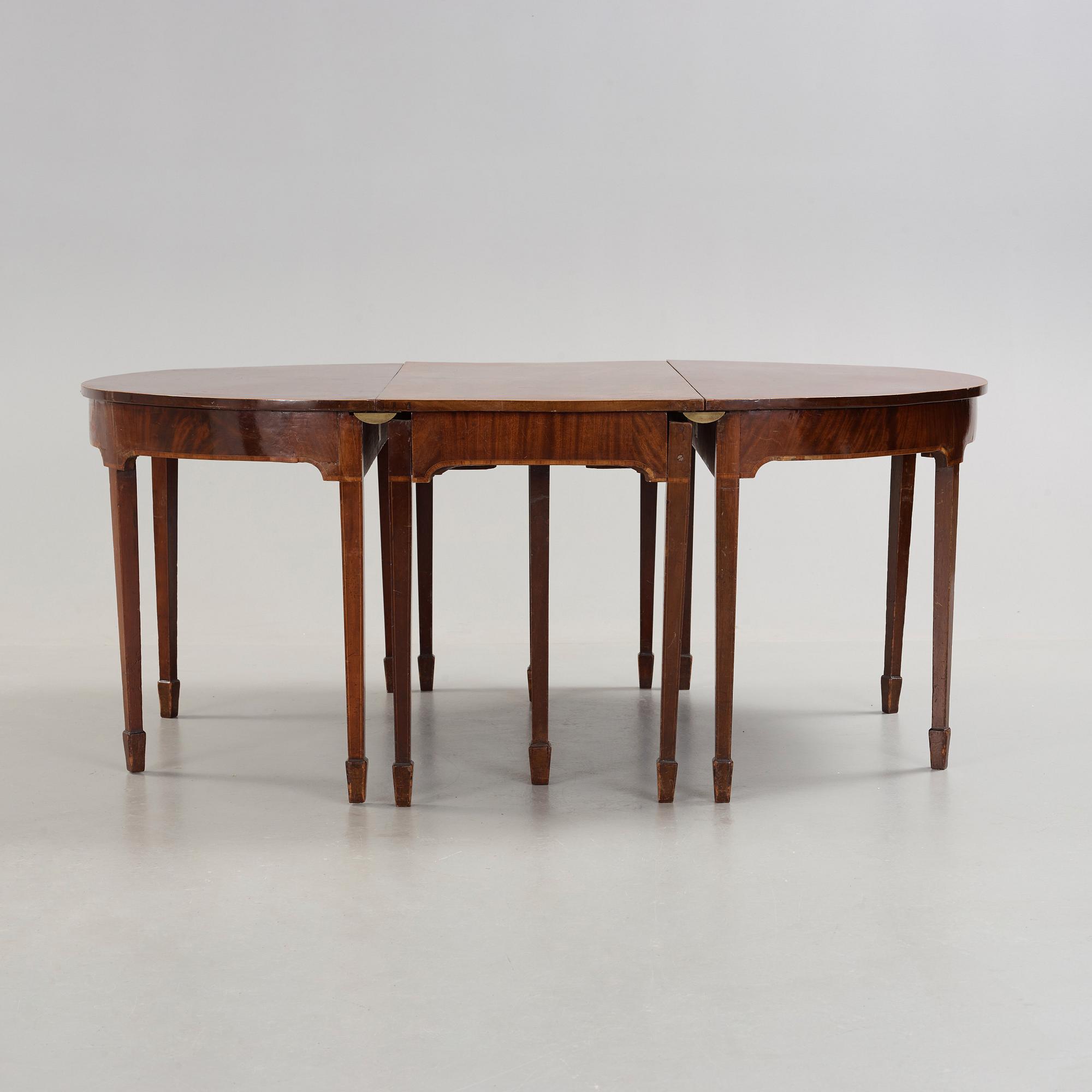 MATBORD. England, 1800-tal.