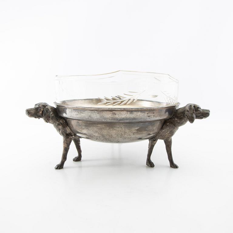 Bowl, pewter, first half of the 20th century.