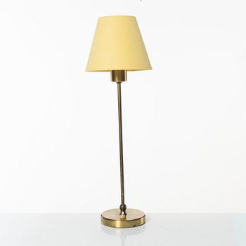 Josef Frank, bordslampa, modell 2332, Firma Svenskt Tenn.