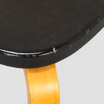 Alvar Aalto, stolar, ett par, modell 69, för Artek 1960-tal.