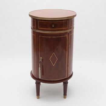 NATTDUKSBORD, 1900-talets början.