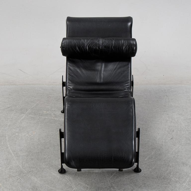 Le Corbusier, Pierre Jeanneret, Charlotte Perriand, vilstol, "LC4", Cassina, Italien.