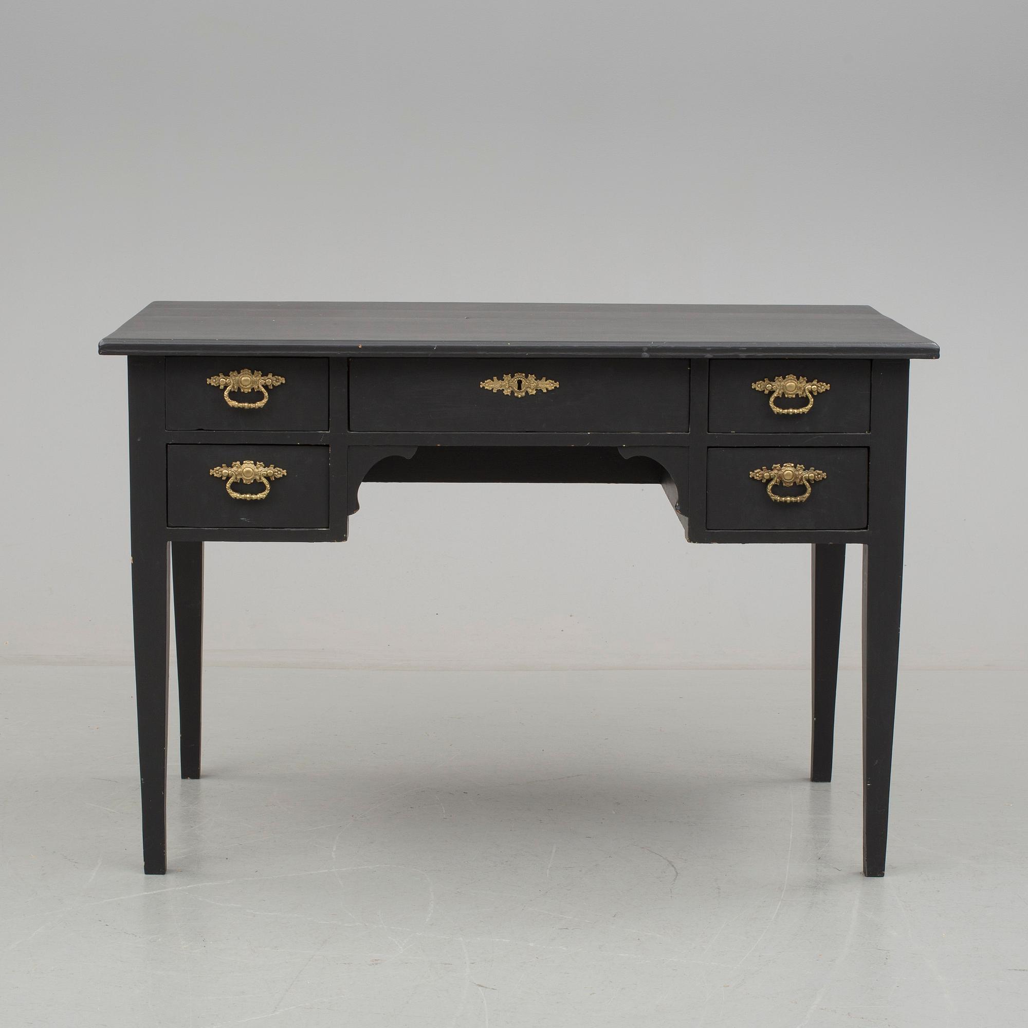 SKRIVBORD, nyrenässans, 1800-talets slut.